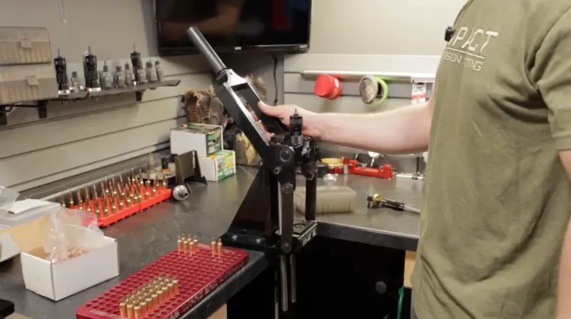 Seating the bullet